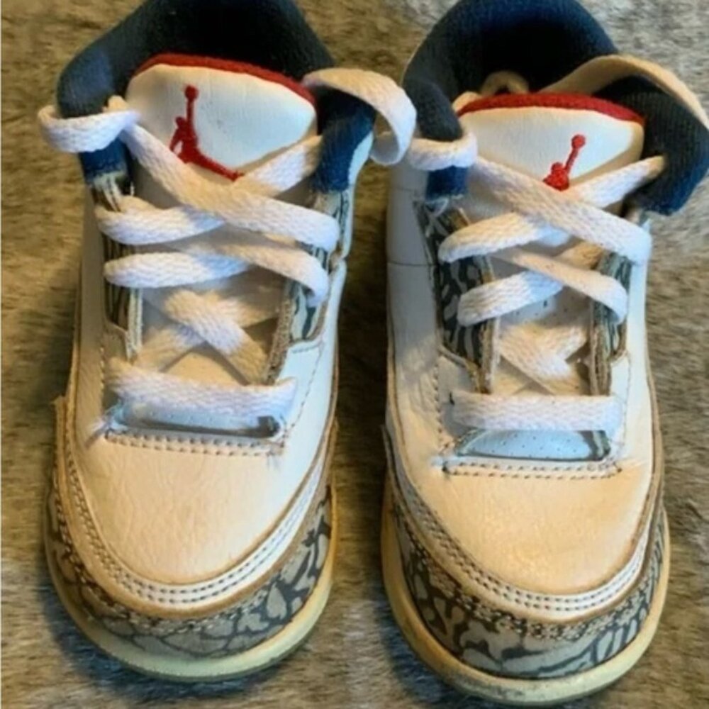 Nike Kids Air Jordan 3 RetroTrue Blue Shoes Size 6C